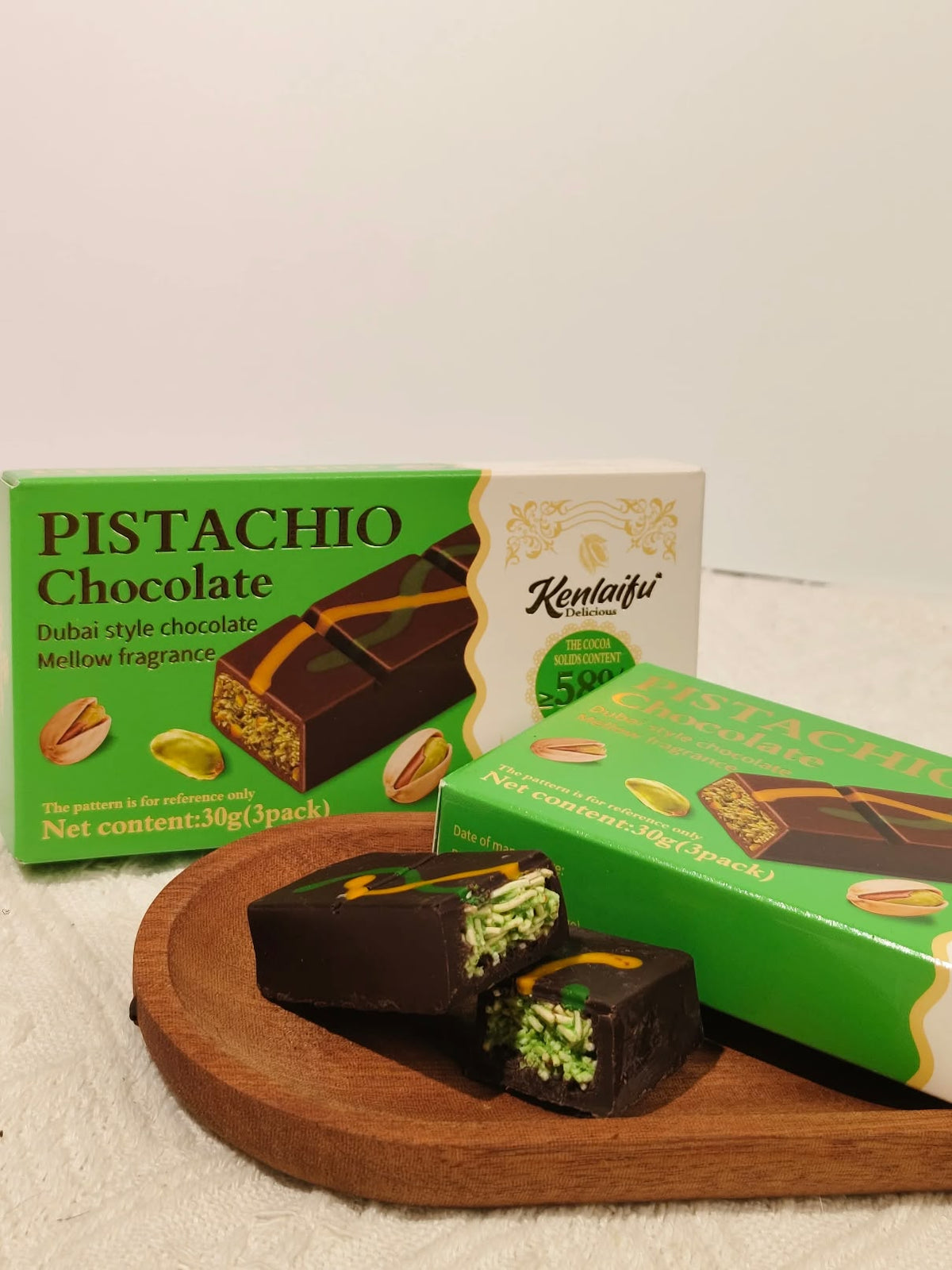 4 Pack Dubai Style Pistachio Chocolate Bars 30g Each Premium Chocolate Treat
