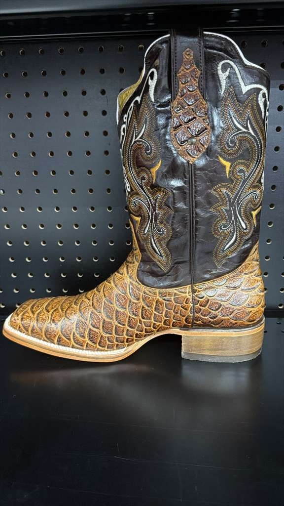 Men's Rodeo Cowboy Western Square Toe Boots Alligator Neck Print Made in Mexico